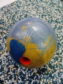 High Performance bowling ball Storm Summit 15 lb