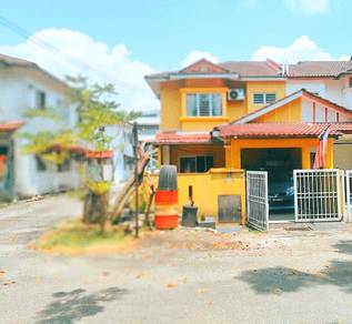 Nice 2 storey terrace end lot & facing open Saujana Utama,Sg Buloh