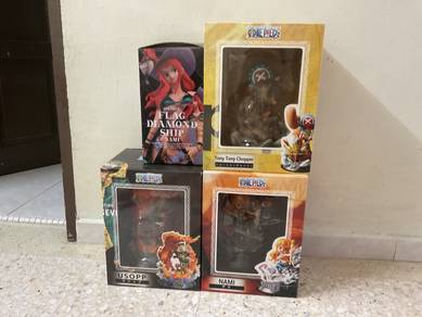 One Piece Collectible Figure Bundle
