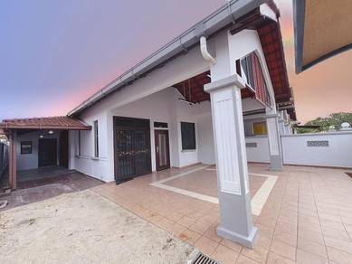 Tmn Bukit Impian 1.5 Storey Endlot @ Extended & Renovated
