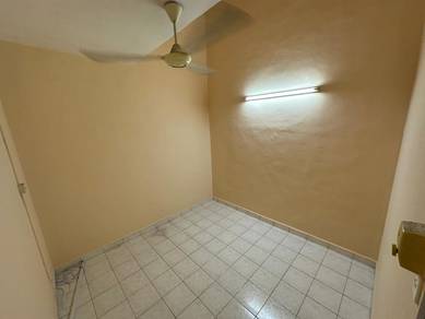 Pelangi Indah Jalan Pesona 1.5 Storey House For Sale