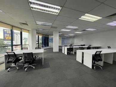 Convenient, easy access and available immediate occupancy