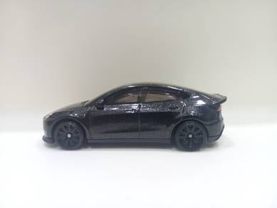 Hot Wheels Tesla Model Y Diecast Car Hotwheels