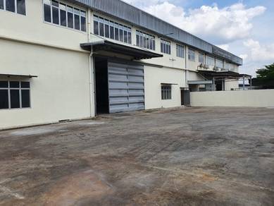 Balakong Selesa Jaya Taming Jaya 1.5 Storey Semi-D Factory for rent
