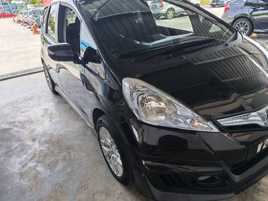Honda JAZZ 1.3 (HYBRID) FACELIFT (A)