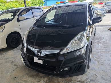 Honda JAZZ 1.3 (HYBRID) FACELIFT (A)