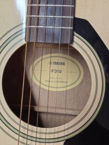 Yamaha F310 Acoustic Guitar