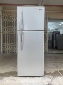 2 Door Hitachi Peti ais Fridge 395Ltr