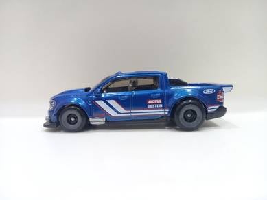 Hot Wheels '22 Ford Maverick Custom Truck Diecast