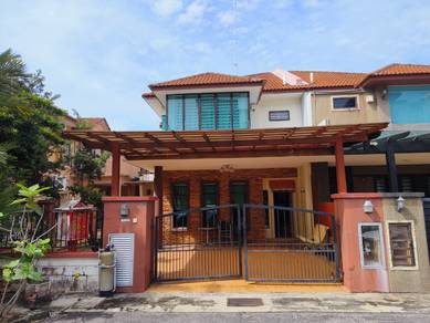 Maharani Ayu 2 storey cluster well maintained  with renovation unit