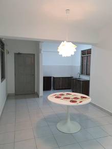 Main Place Residence, Usj 21, Subang Jaya= Corner House 3bed, 923sf