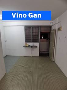 Sri Saujana 650sf Basic Unit 1Carpark Georgetown Macallum