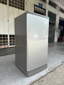 1 Door Sharp Fridge Refrigerator 165 Liters
