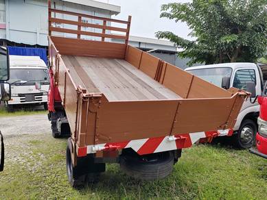 2010 Daihatsu Delta V116 Tipper 5000KG 18inch door
