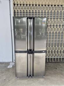 Sharp Peti ais Fridge 4 Door 556L