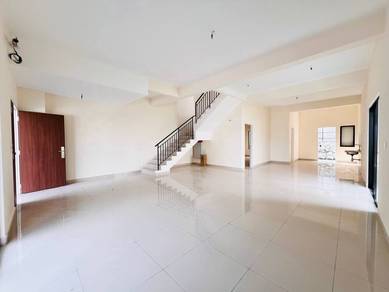 3115sf | CORNER LOT 3 Storey House Nassim Heights