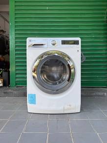 Electrolux Inverter Hot Washer mesin basuh 9kgs