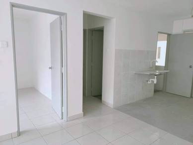 Apartment Baru ( Ada Lift - 3 room 2 bath ) Puchong , from Developer