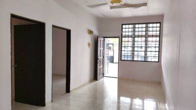 Seri Kembangan Taman Dato Demang Single Storey (Taman Equine MRT)