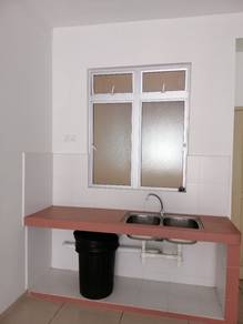 FREEHOLD Ixora Apartment Bukit Beruang Melaka nr MMU bedroom Aircond