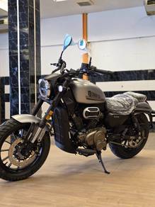 Qjmotor SRV250 AMT ReadyStock bobber