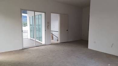 3 Storey Corner Bungalow in Hillpark Residences Alma Bm