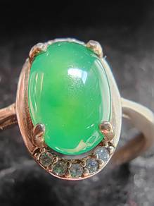 Giok Jadeite Burma Asli (Type A) Ais Hijau