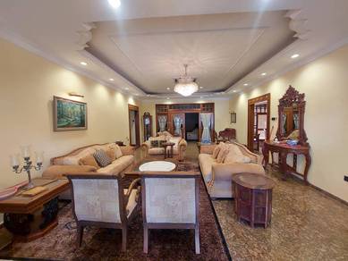 [SALE]Georgetown Penang, Cozy Big Glassland Bungalow For SALE