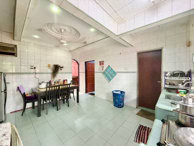 NONBUMI Boleh 1-Storey Taman Kinrara‼️ TK5 Taman Mawar‼️Renovated Nice