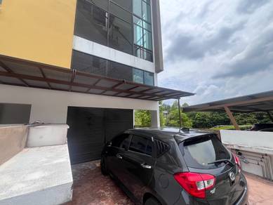 |GROUND FLOOR|END LOT|Studio Loft at Laman Cempaka Seri 2 Townhouse