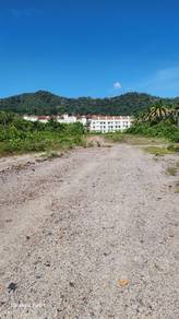 Lot Banglo semanggol