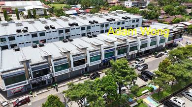 MANY PARKING 1st Floor Shoplot Aman Square For Rent