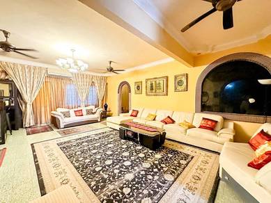 Double Storey Corner House for Sale in Bandar Enstek | 45x75| Freehold