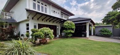 Lovely Bungalow in Prime Shah Alam location!