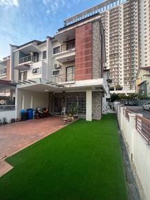 big land 3 storey terrace