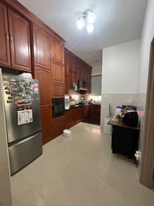 big land 3 storey terrace
