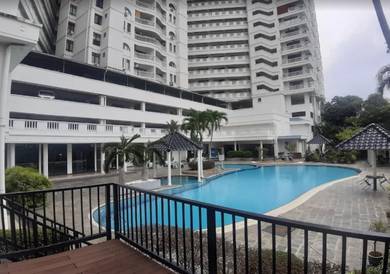 [CORNER 1658SF] Menara Greenview, Low Floor, 2 Carpark, Prime Location