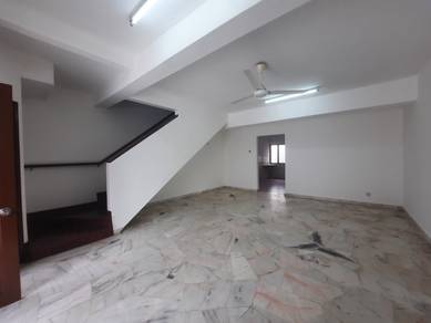 Freehold Teres 2 Tingkat Tmn Desa Dahlia Sg Ramal Kajang
