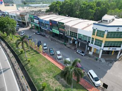 Facing Road 3 Storey Shoplot Pusat Perniagaan Zamrud Sungai Petani