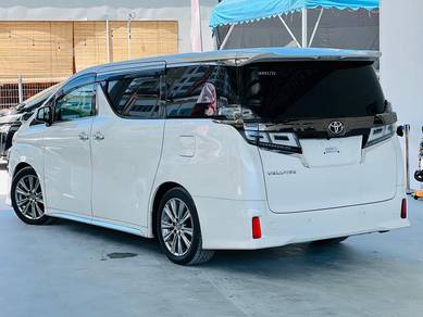 Toyota VELLFIRE 2.5 GOLDEN EYE (A)