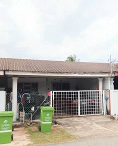 Kampung Padang|Direct Owner| Facing East|3Room 1Bath|Near Kuantan Town