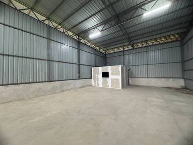 Warehouse Permatang Tinggi 