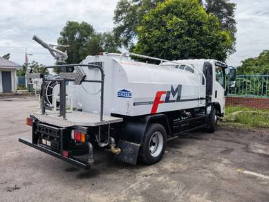 Sweeper and Water Browser Cleaning Services