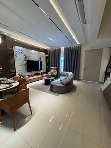 Rumah teres 2 tgkt Semenyih Cash back RM90K Freehold Cheras Selangor