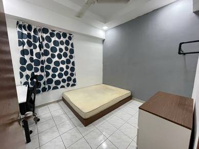 [ROOM] For Rent At Green Acre Park, Bandar Sungai Long, Fully Furnish