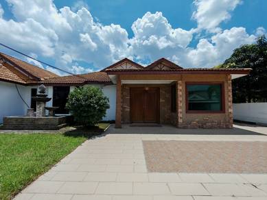 BIG 9000sf Single Storey Bungalow Bandar Rinching Semenyih