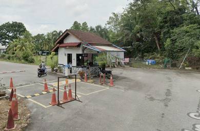 Below Market Price 2sty Superlink house 28x51 Bandar Sunway Semenyih