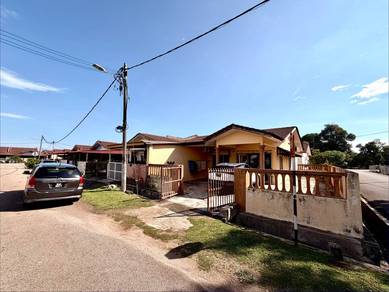 [END Lot] Teres Setingkat, Taman Seri Telok Mas, Melaka