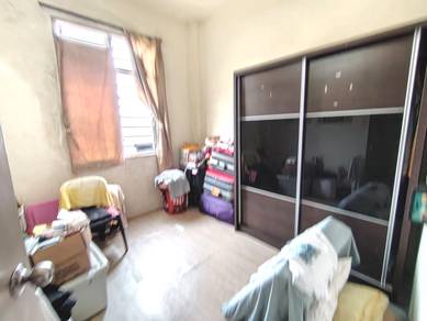 Pangsapuri Taman Baiduri Perling Near CIQ JB Town Level 2 Full Loan