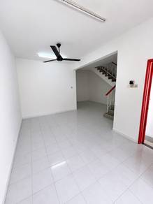 2sty taman semarak Jalan kaki pasar sekolah surau Batang kali below mv